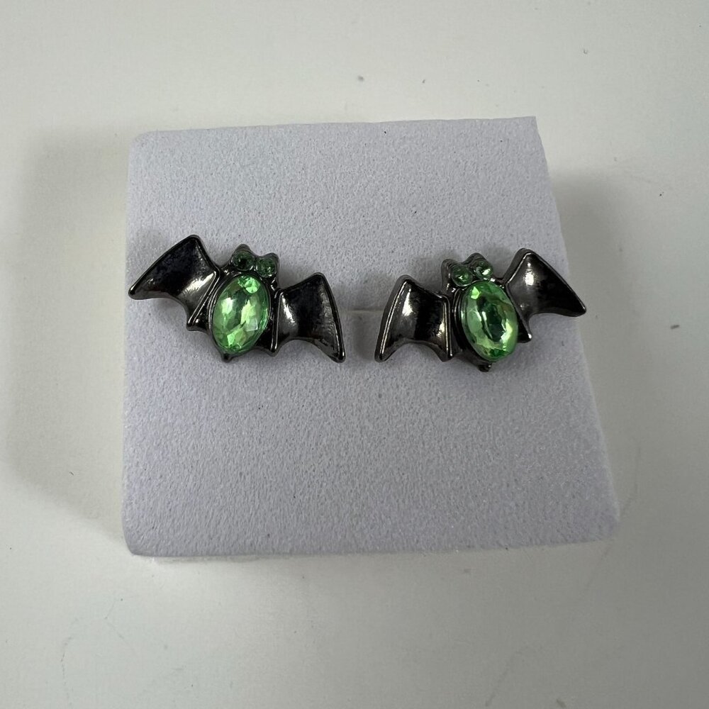 Bat-Themed Stud Earrings Set Of 3 With Green & Red Gemstones Metal & Enamel Hall - Picture 4 of 5
